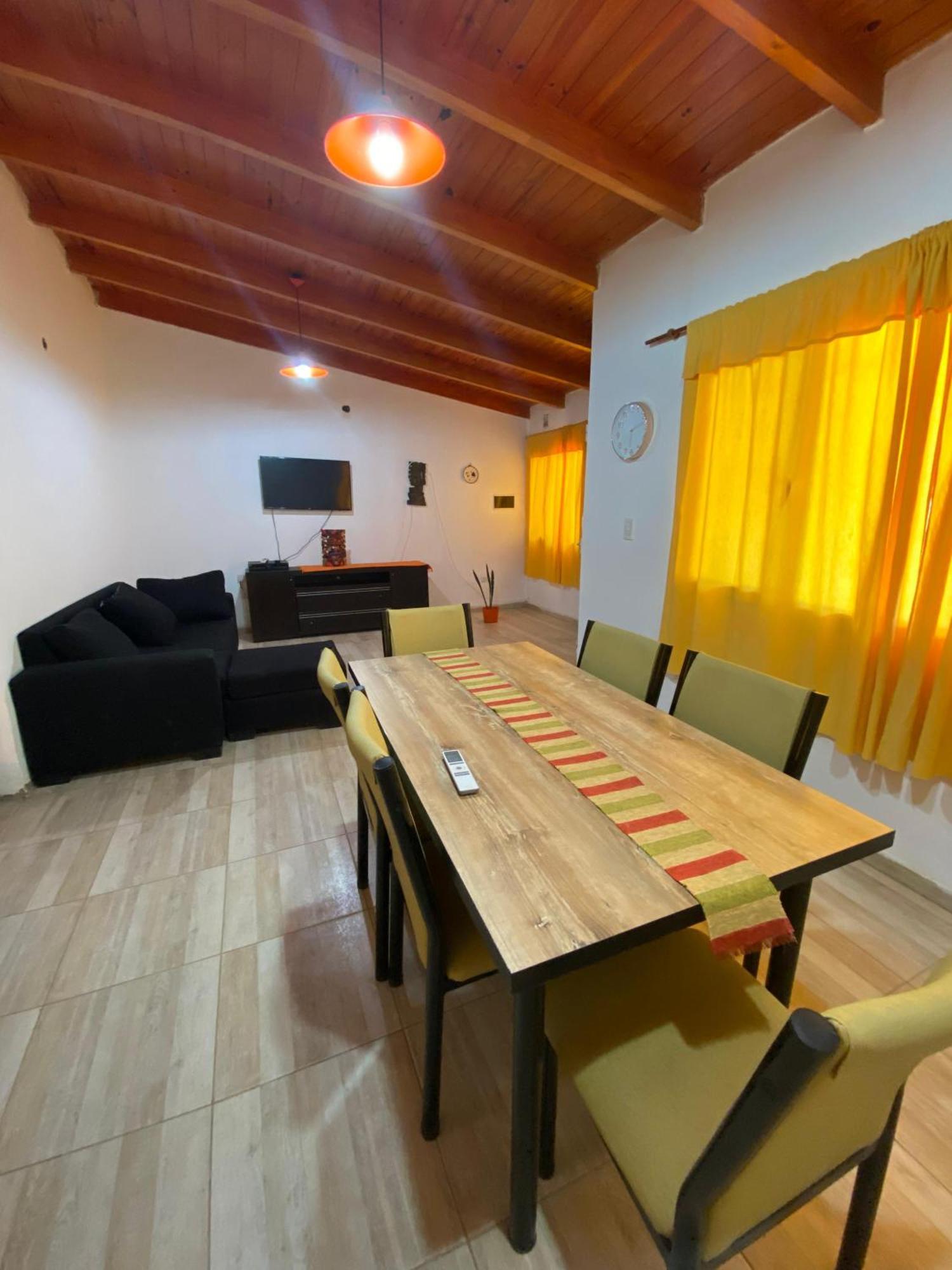 Holiday home Alquiler X Dia Merlina